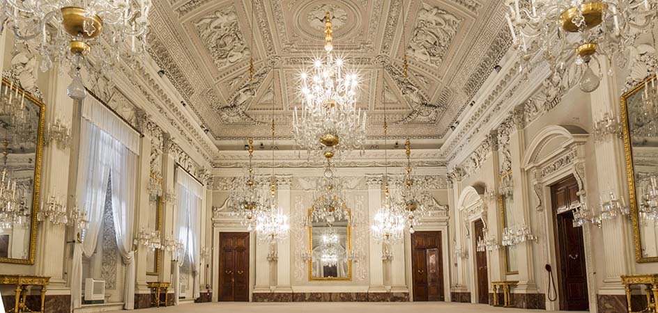 sala bianca galleria palatina