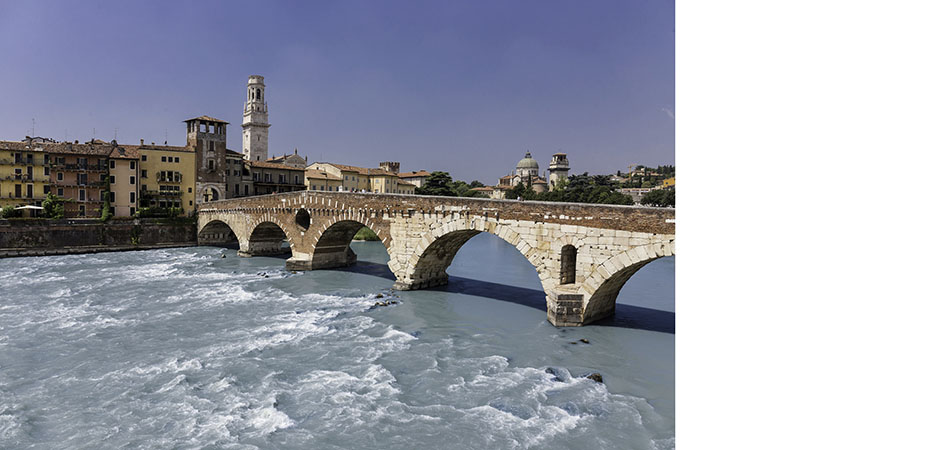 ponte pietra verona